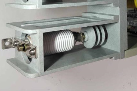 怎樣解決真空滅弧室漏氣？定期檢測有必要！